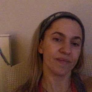 Meet your Posher, Eliane